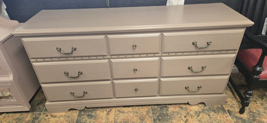 12 Best Paint Colors for Dressers to Try