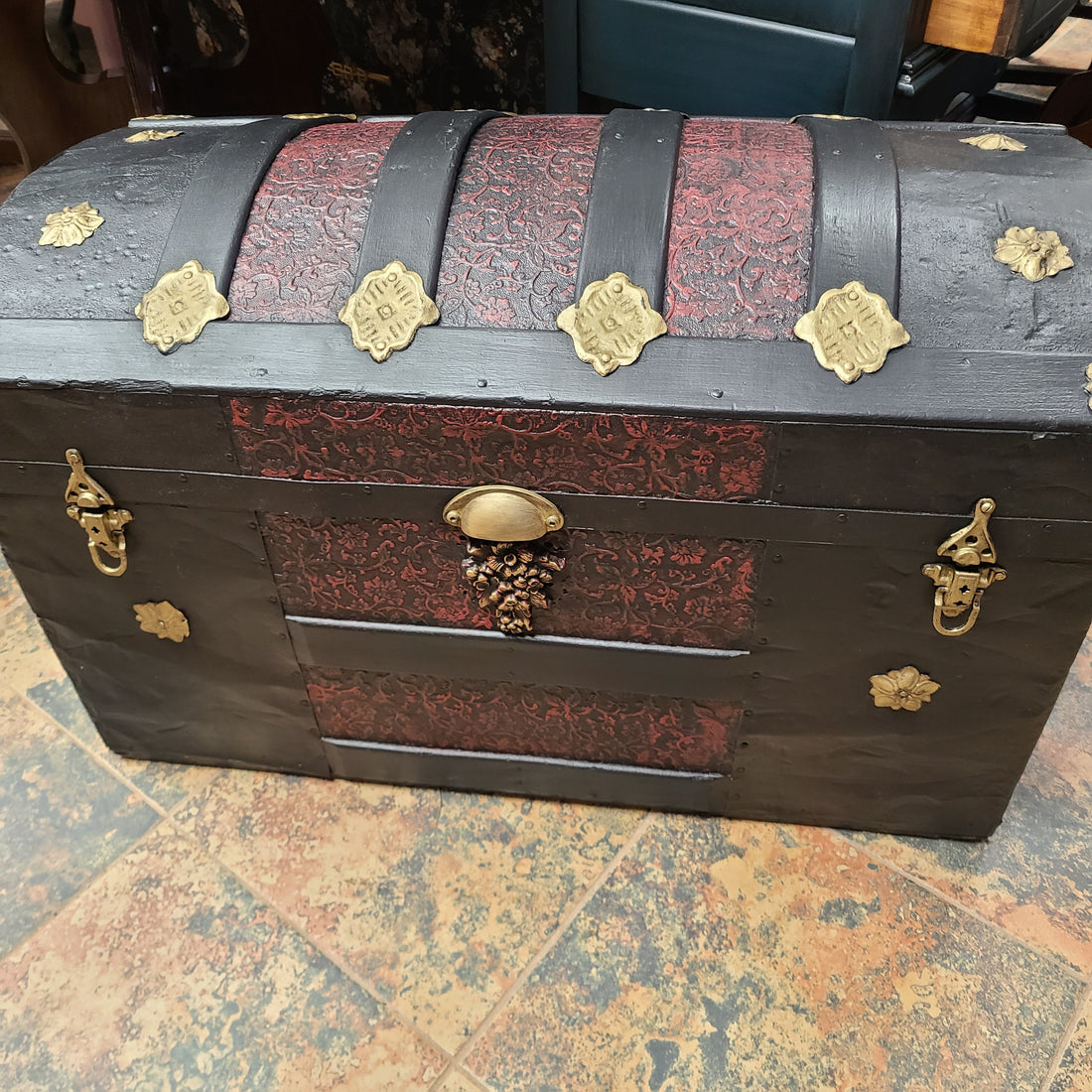 From Forgotten to Fabulous: An Antique Trunk Makeover - Regained Relics
