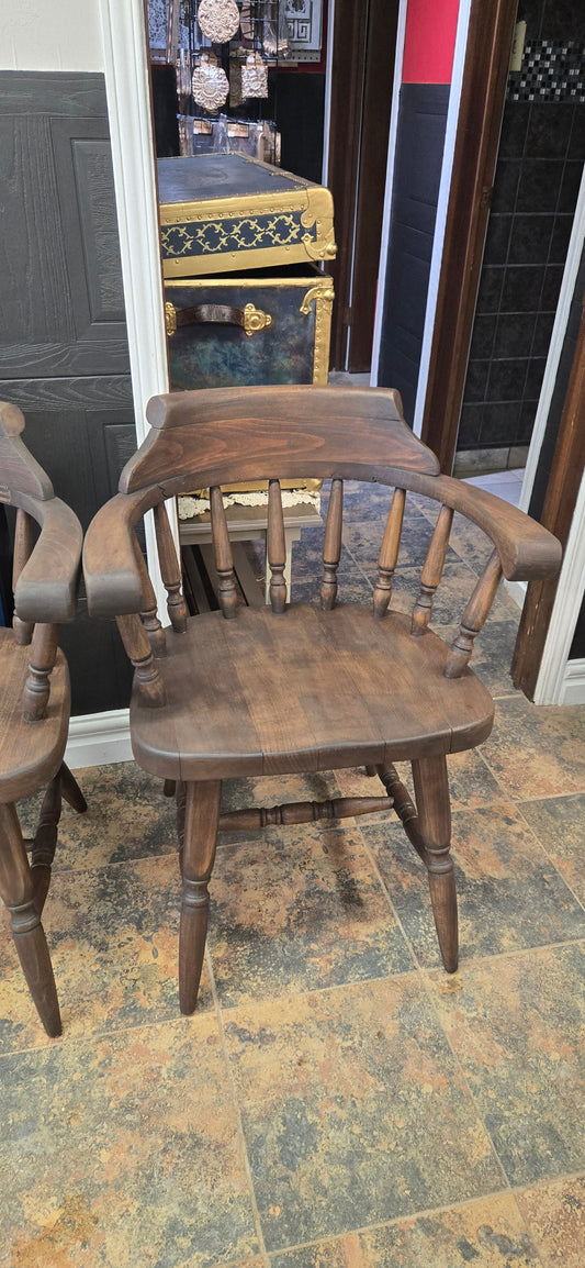 Restoring Antique Pub‑Style Oak Chairs - Regained Relics