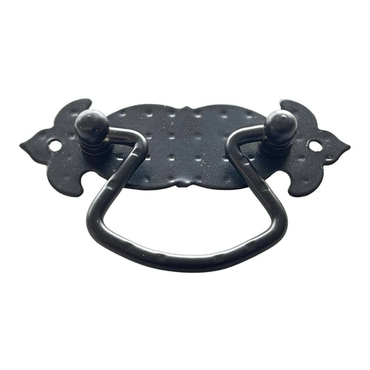 Iron Ring Puller On Plate