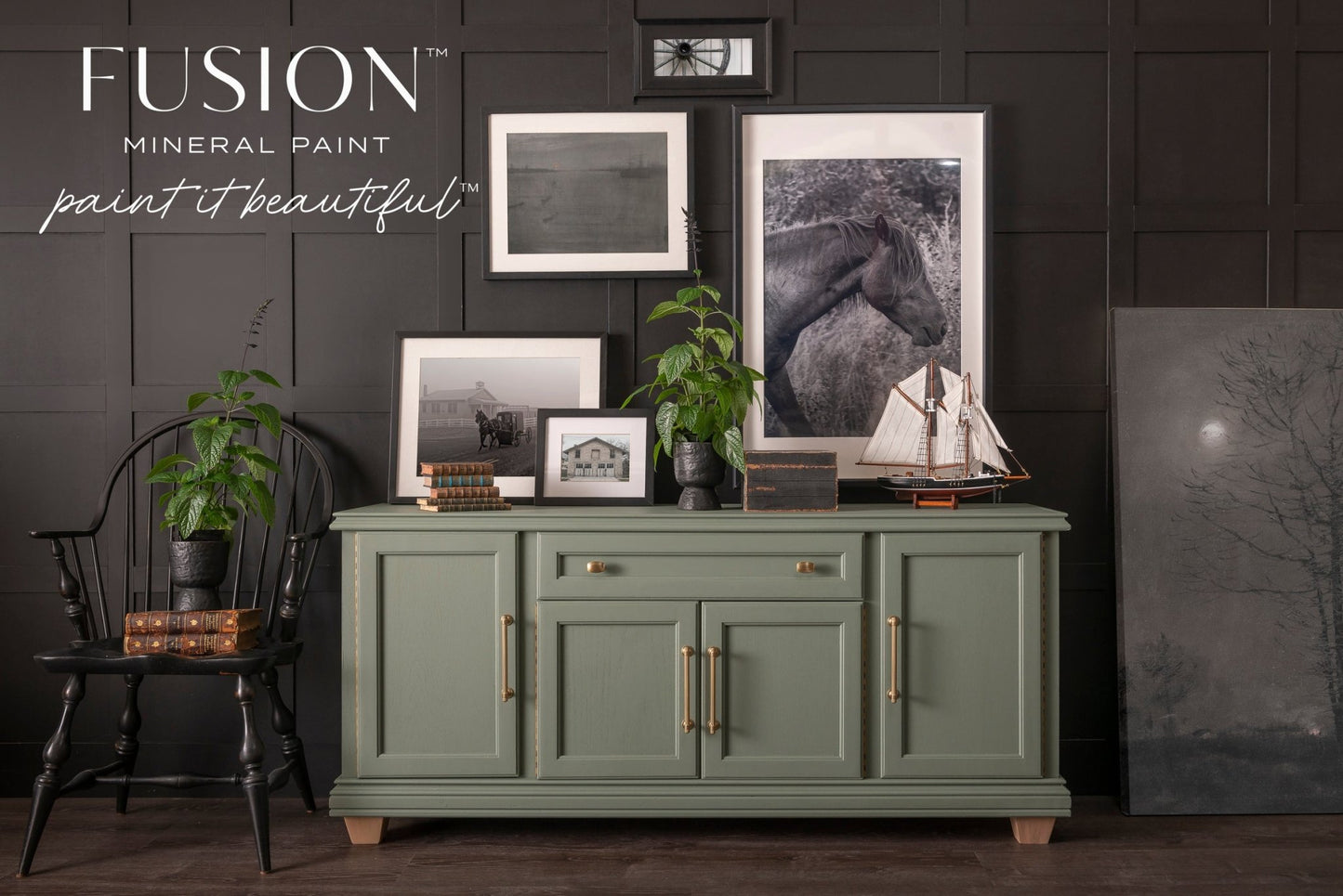 Fusion Mineral Paint Carriage House - Regained Relics