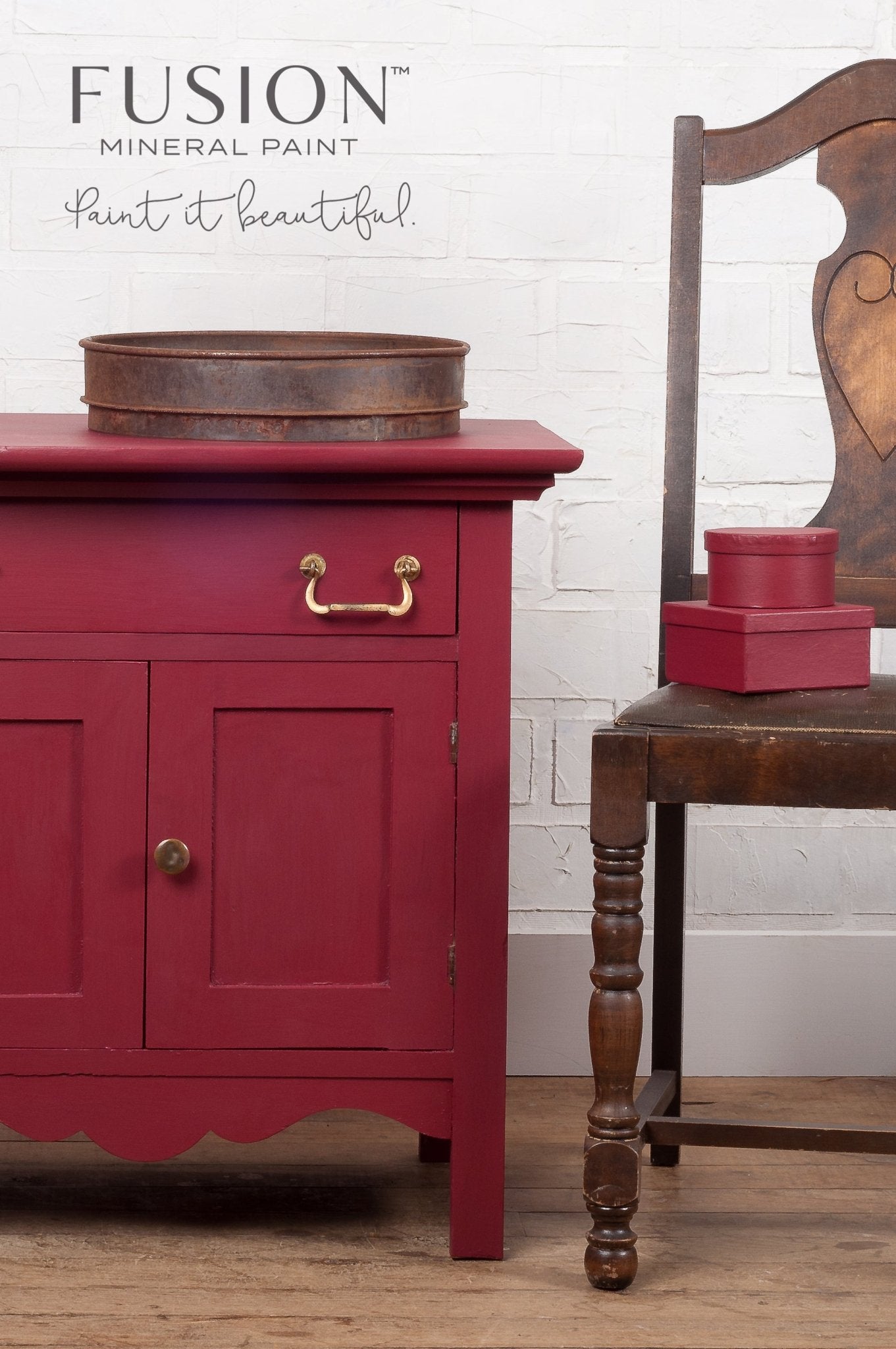 Fusion Mineral Paint Cranberry - Regained Relics