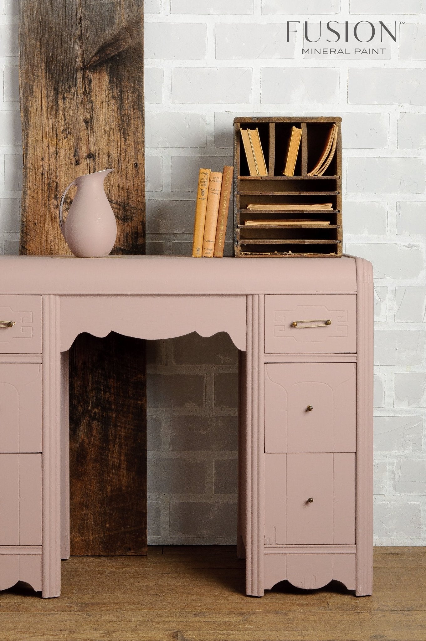 Fusion Mineral Paint Damask - Regained Relics