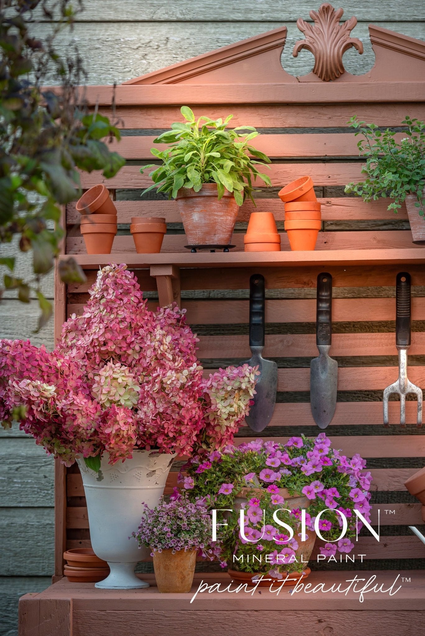 Fusion Mineral Paint Iron Clay - Regained Relics