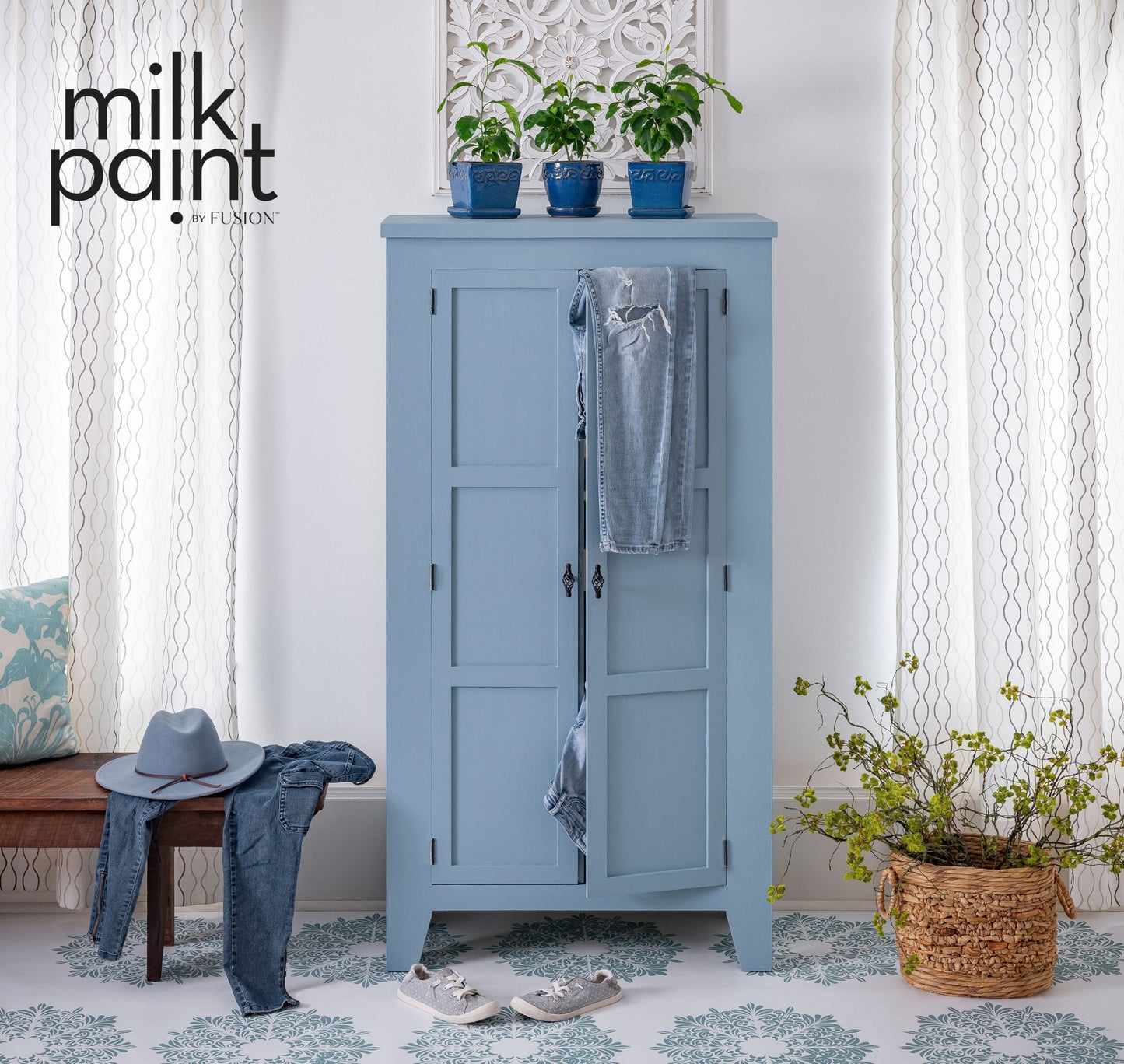 Skinny Jeans Milk Paint by Fusion - Regained Relics